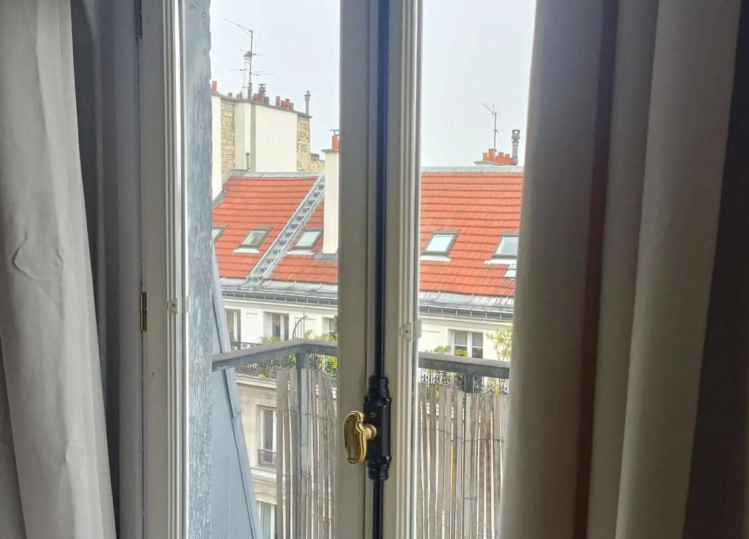 Sunny In Batignolles Apartman *